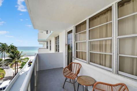 3725 S Ocean Drive Hollywood FL 33019