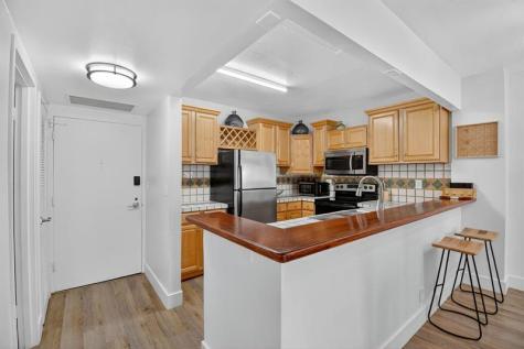 3725 S Ocean Drive Hollywood FL 33019