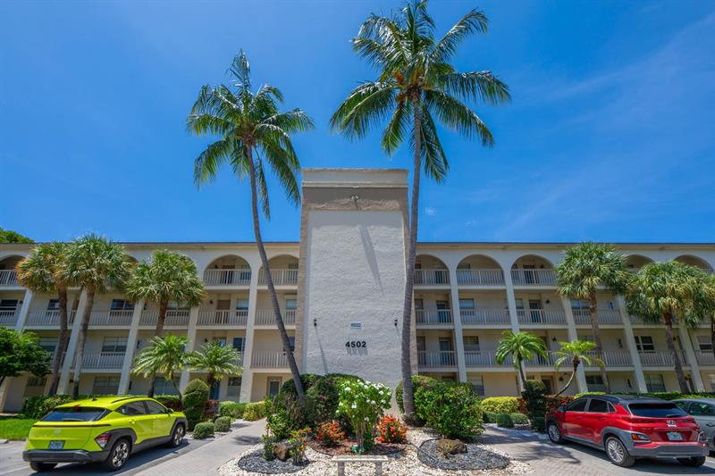4502 Martinique Way Coconut Creek FL 33066