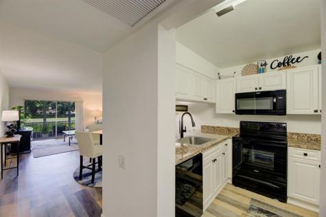 4502 Martinique Way Coconut Creek FL 33066