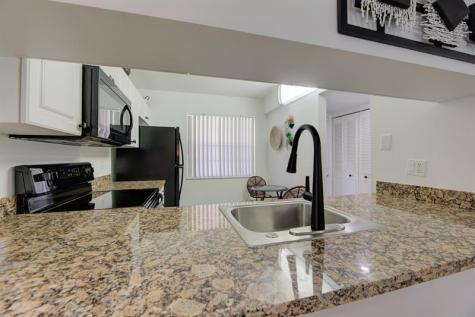 4502 Martinique Way Coconut Creek FL 33066