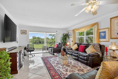 3551 Inverrary Drive Lauderhill FL 33319