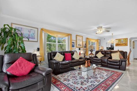 3551 Inverrary Drive Lauderhill FL 33319
