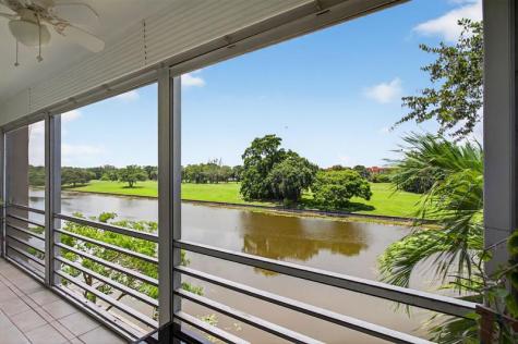 3551 Inverrary Drive Lauderhill FL 33319