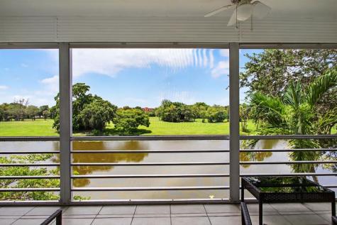 3551 Inverrary Drive Lauderhill FL 33319