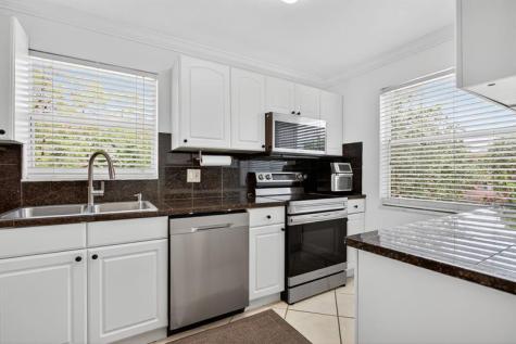 3551 Inverrary Drive Lauderhill FL 33319