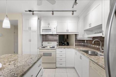 6095 N Sabal Palm Boulevard Tamarac FL 33319