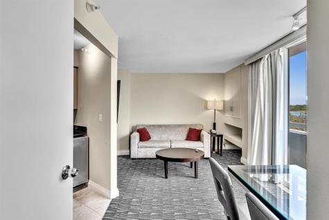 2670 E Sunrise Boulevard Fort Lauderdale FL 33304