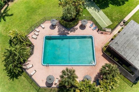 9355 SW 8th Street Boca Raton FL 33428