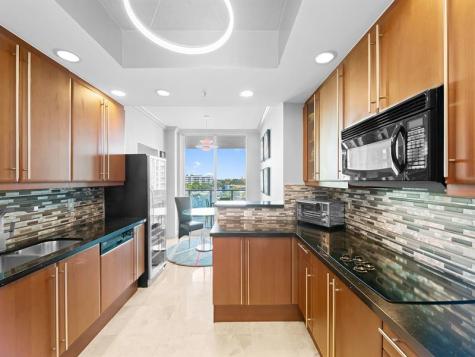 411 N New River Drive Fort Lauderdale FL 33301