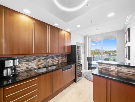 411 N New River Drive Fort Lauderdale FL 33301