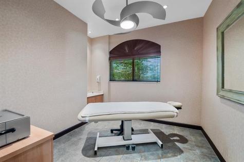 411 N New River Drive Fort Lauderdale FL 33301