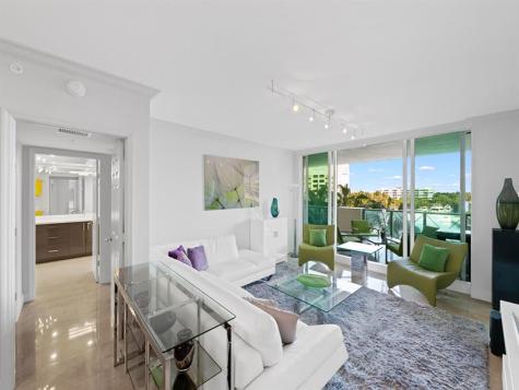 411 N New River Drive Fort Lauderdale FL 33301