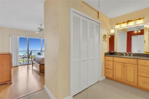 3939 Ocean Drive Vero Beach FL 32963