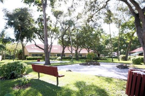 4106 Carriage Drive Pompano Beach FL 33069