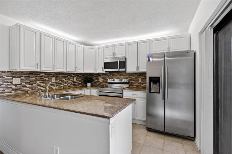 6131 NW 55th Lane Tamarac FL 33319