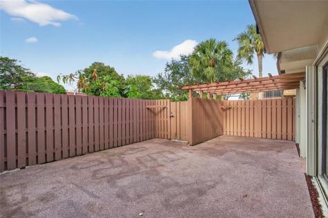 6131 NW 55th Lane Tamarac FL 33319