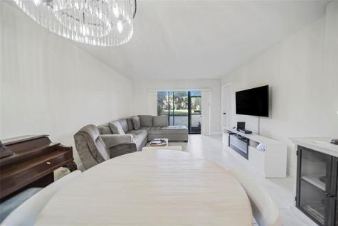 3039 Carambola Circle Coconut Creek FL 33066