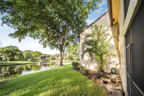 3039 Carambola Circle Coconut Creek FL 33066