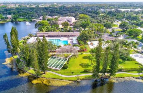 3039 Carambola Circle Coconut Creek FL 33066