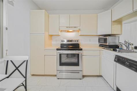 3039 Carambola Circle Coconut Creek FL 33066