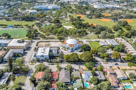 808 NE 15th Avenue Fort Lauderdale FL 33304