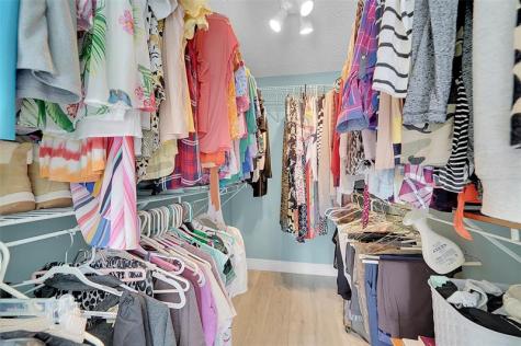 2774 S University Drive Davie FL 33328