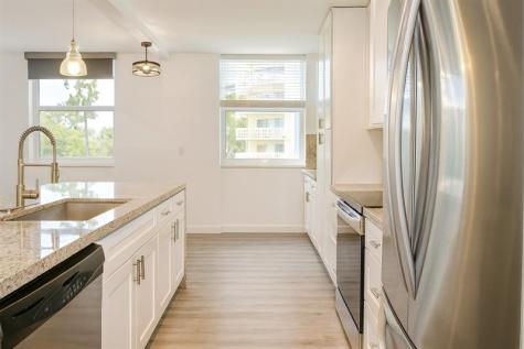 4200 Hillcrest Drive Hollywood FL 33021