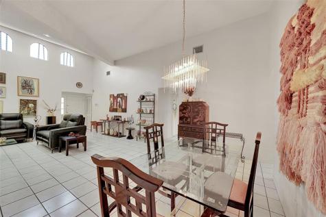 7905 Hibiscus Way Tamarac FL 33321