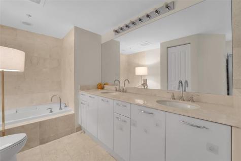 350 SE 2nd Street Fort Lauderdale FL 33301