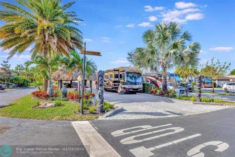 291 N Cortez Drive Margate FL 33068