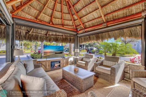 291 N Cortez Drive Margate FL 33068