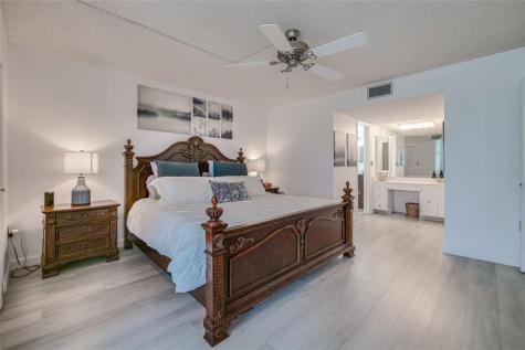 3930 Inverrary Boulevard Lauderhill FL 33319