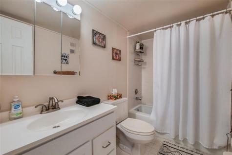 3930 Inverrary Boulevard Lauderhill FL 33319