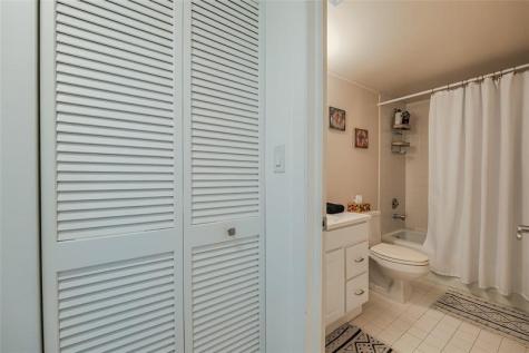 3930 Inverrary Boulevard Lauderhill FL 33319