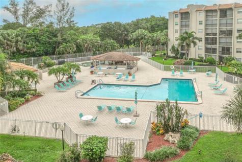 3930 Inverrary Boulevard Lauderhill FL 33319