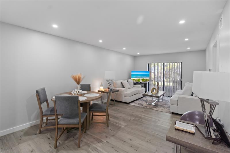 1335 NW 94th Way Coral Springs FL 33071