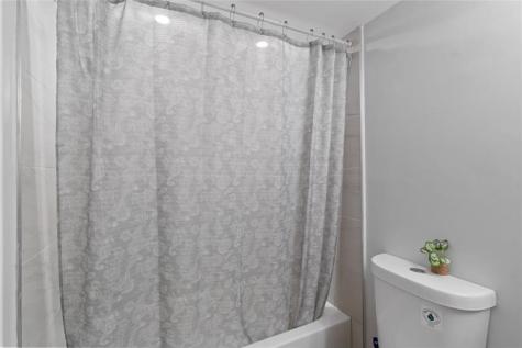 1335 NW 94th Way Coral Springs FL 33071