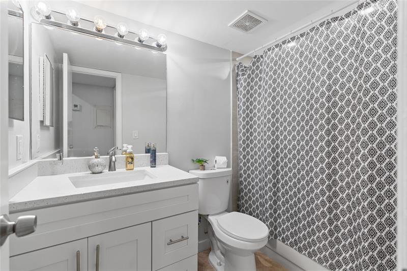 1335 NW 94th Way Coral Springs FL 33071