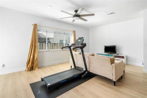 9500 Stanley Lane Tamarac FL 33321