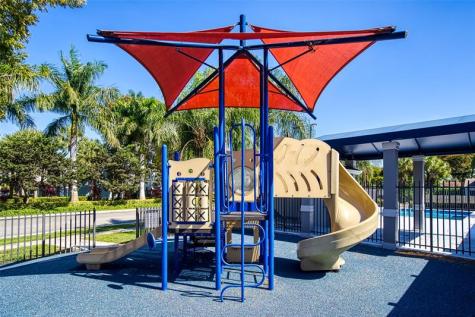 9500 Stanley Lane Tamarac FL 33321