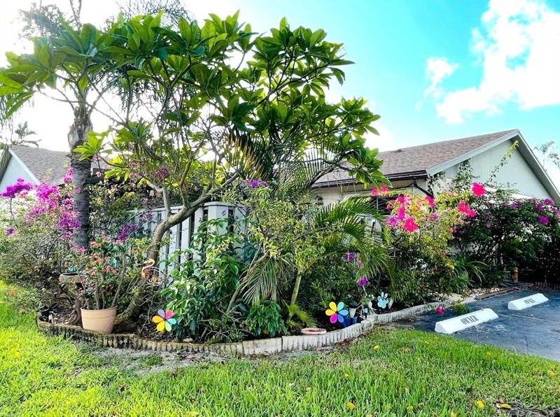 8090 Ambach Way Hypoluxo FL 33462