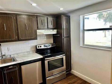 8351 Sands Point Boulevard Tamarac FL 33321