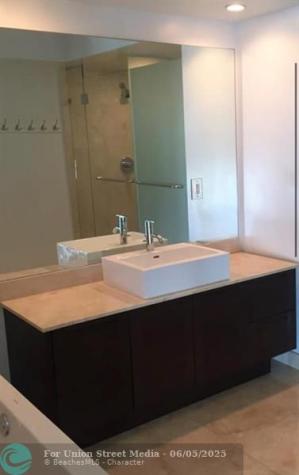 150 Sunny Isles Sunny Isles Beach FL 33160