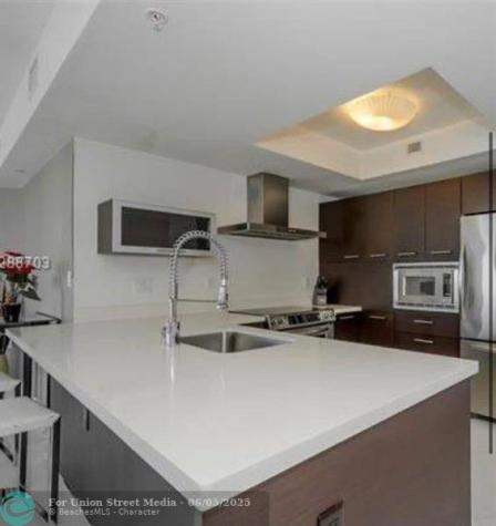 150 Sunny Isles Sunny Isles Beach FL 33160