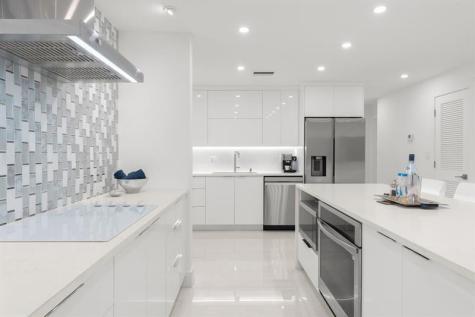 6395 Bay Club Drive Fort Lauderdale FL 33308