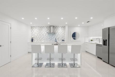 6395 Bay Club Drive Fort Lauderdale FL 33308