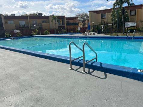 13725 SW 84th Street Miami FL 33183