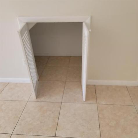 13725 SW 84th Street Miami FL 33183