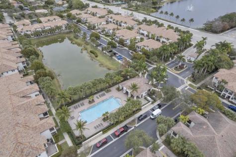 4780 Sierra Lane Coconut Creek FL 33073